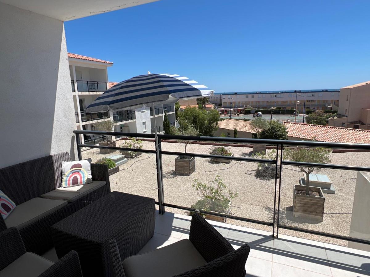 Superbe Appartement A Saint Pierre La Mer Exteriör bild